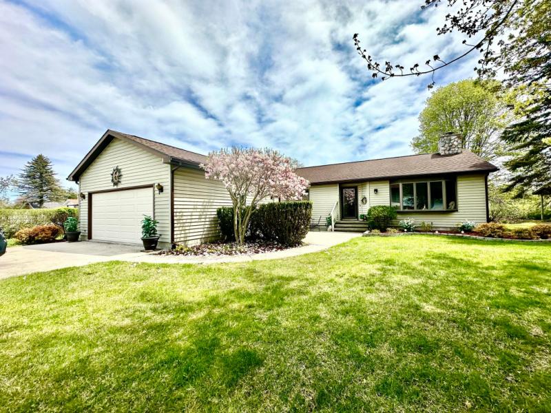 Rental 201136 Main Image