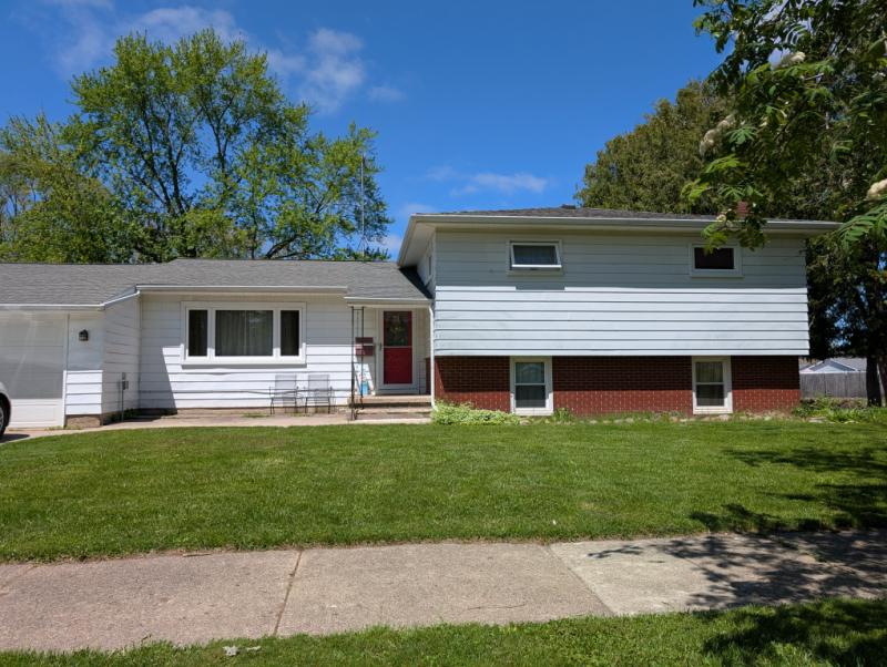 Rental 201144 Main Image