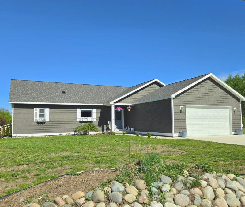 Rental 203680 Main Image