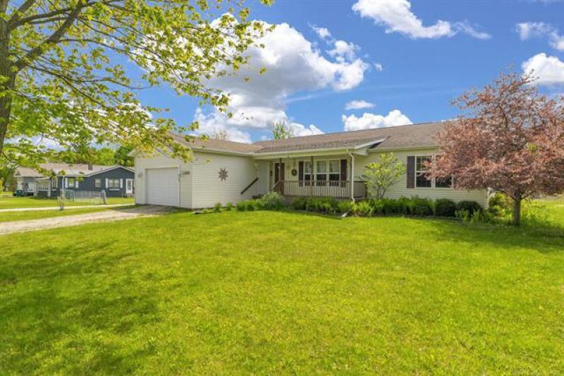 Rental 203710 Main Image