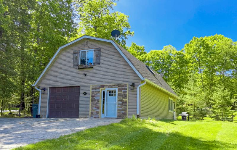 Rental 203997 Main Image
