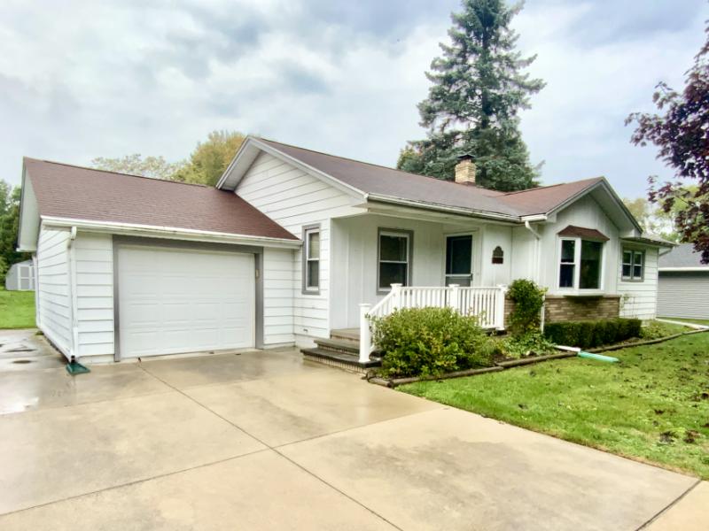 Rental 204877 Main Image