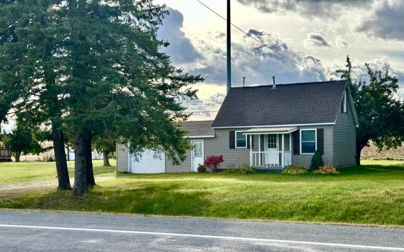 Rental 204933 Main Image