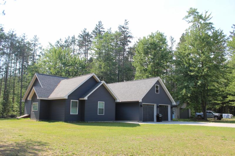 Rental 201624 Main Image