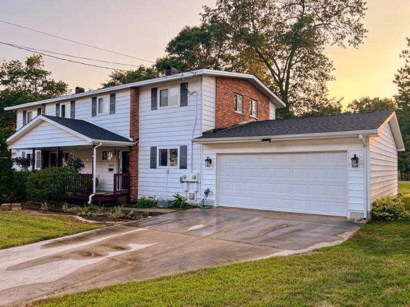 Rental 203203 Main Image