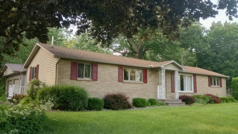 Rental 203909 Main Image