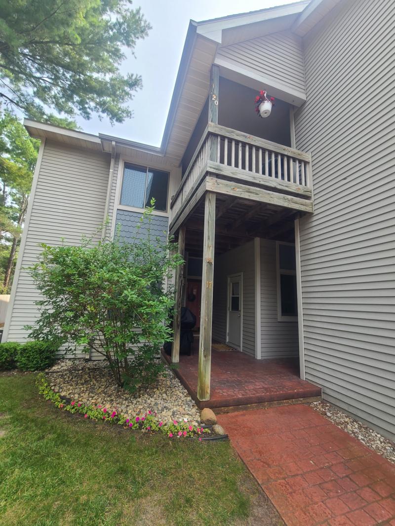 Rental 204440 Main Image