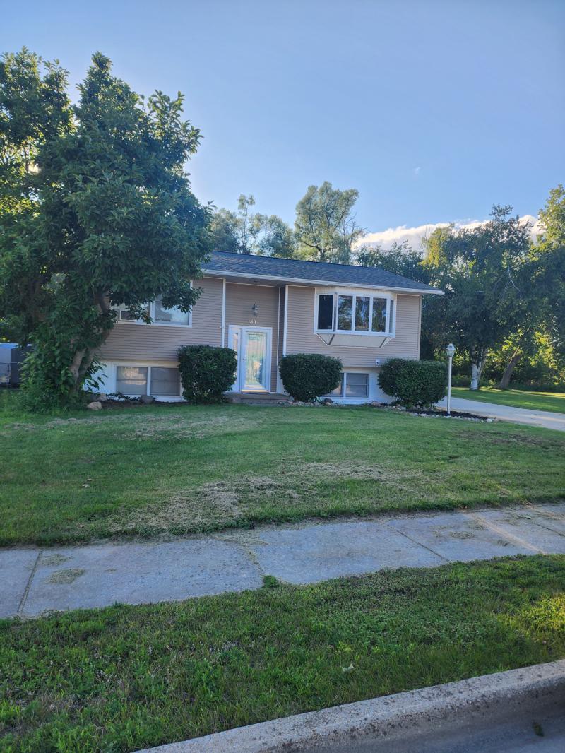 Rental 204502 Main Image