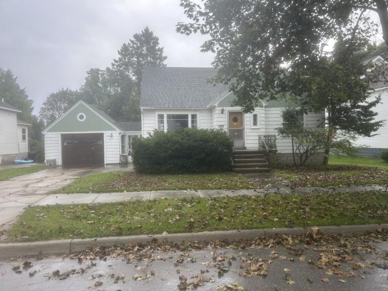 Rental 204621 Main Image