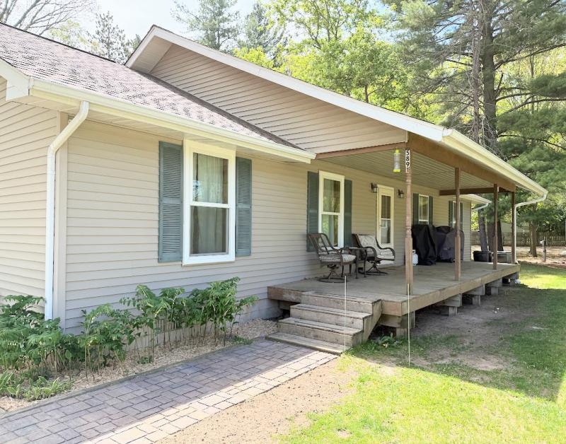 Rental 204673 Main Image