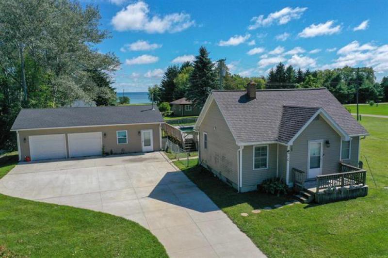 Rental 204677 Main Image