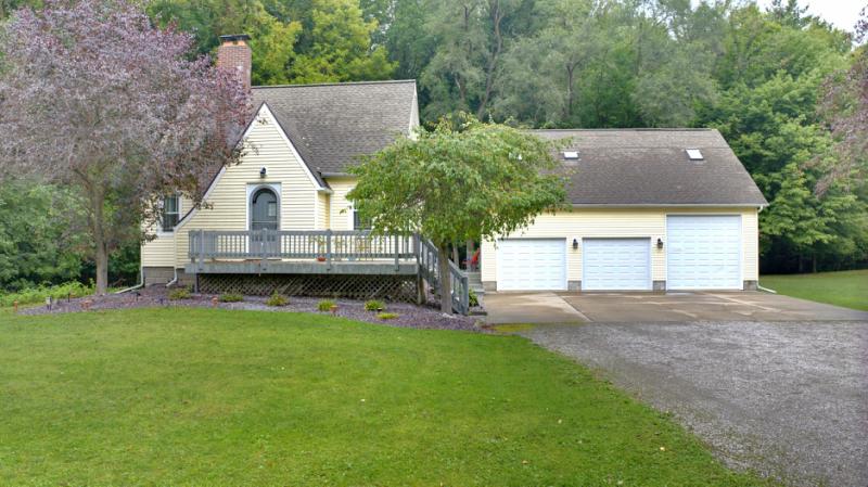 Rental 204683 Main Image