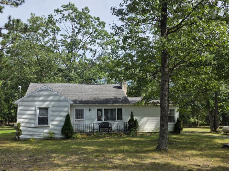 Rental 204744 Main Image