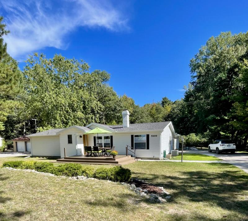 Rental 204826 Main Image